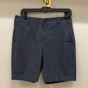 LOFT Flat-Front “Monroe” Bermuda dark gray Shorts Size curvy 4